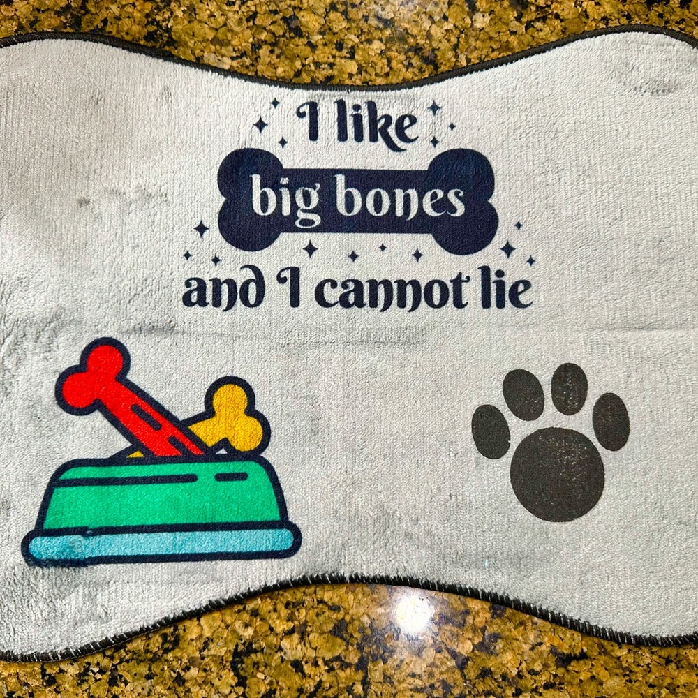Customized pet mat